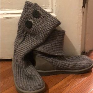 Grey knit uggs